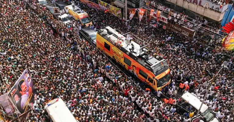 থালাপতি বিজয়ের র‌্যালি